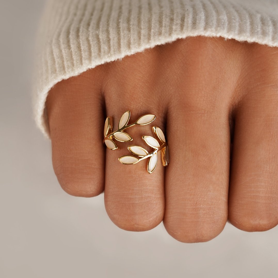 Guldblad Ring